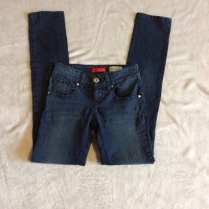 Guess  Medium Rise Skinny Sarah fit